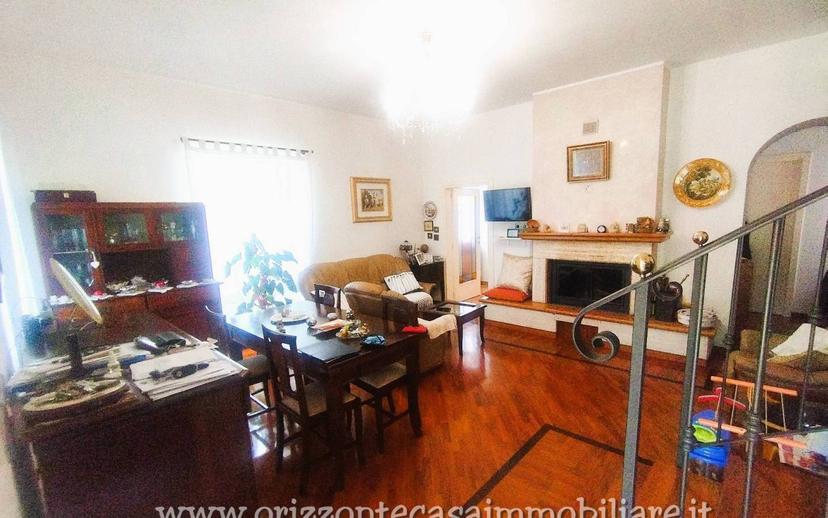 Villa unifamiliare, buono stato, 235 m², Ascoli Piceno — foto 30 di 37