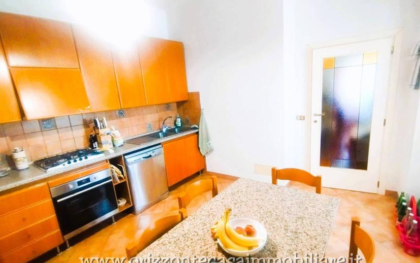 Villa unifamiliare, buono stato, 235 m², Ascoli Piceno — foto 8 di 37