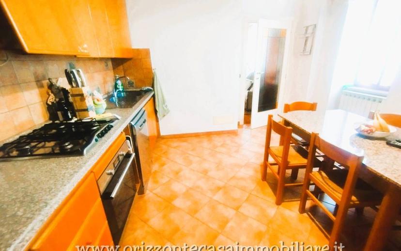 Villa unifamiliare, buono stato, 235 m², Ascoli Piceno — foto 9 di 37