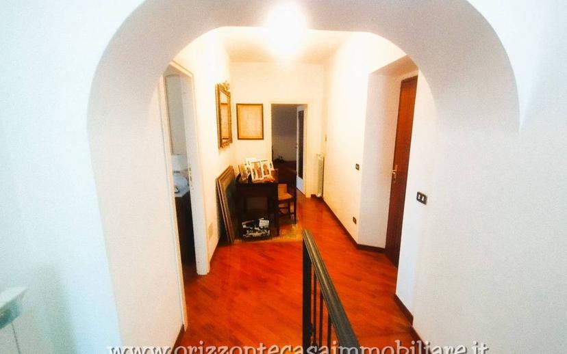 Villa unifamiliare, buono stato, 235 m², Ascoli Piceno — foto 36 di 37