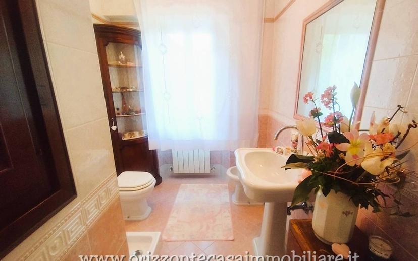 Villa unifamiliare, buono stato, 235 m², Ascoli Piceno — foto 19 di 37