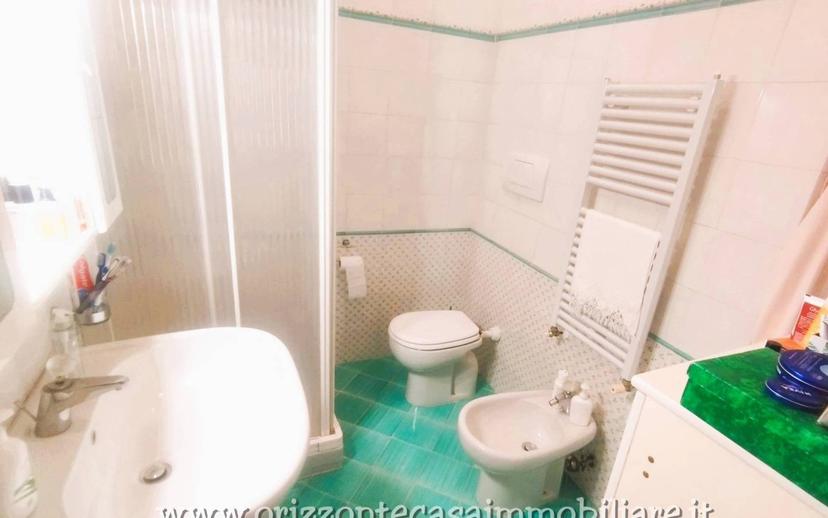 Villa unifamiliare, buono stato, 235 m², Ascoli Piceno — foto 24 di 37