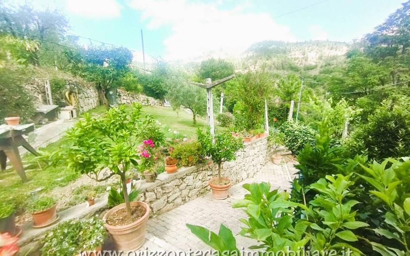 Villa unifamiliare, buono stato, 235 m², Ascoli Piceno — foto 28 di 37