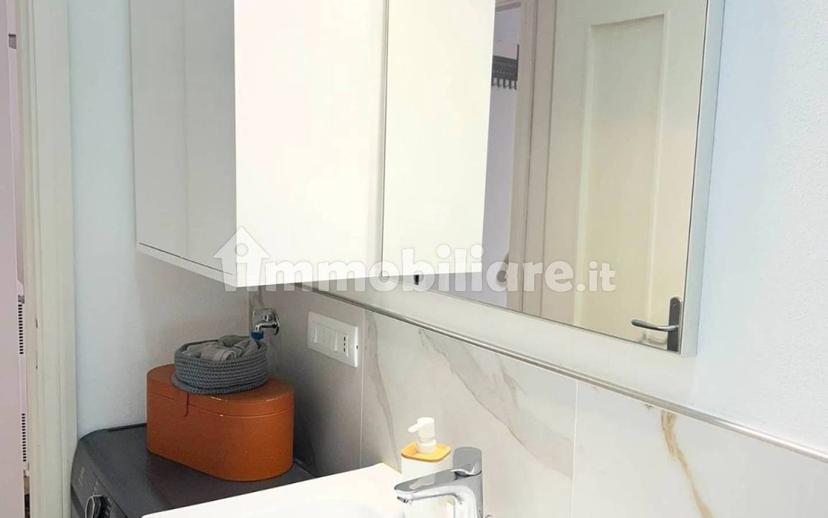 Appartamento via Emanuele Rambaldi, Centro Storico, Chiavari — foto 2 di 20