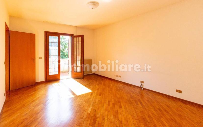 Villa bifamiliare via Mazzini 47/A, Centro, Roveredo in Piano — foto 31 di 58