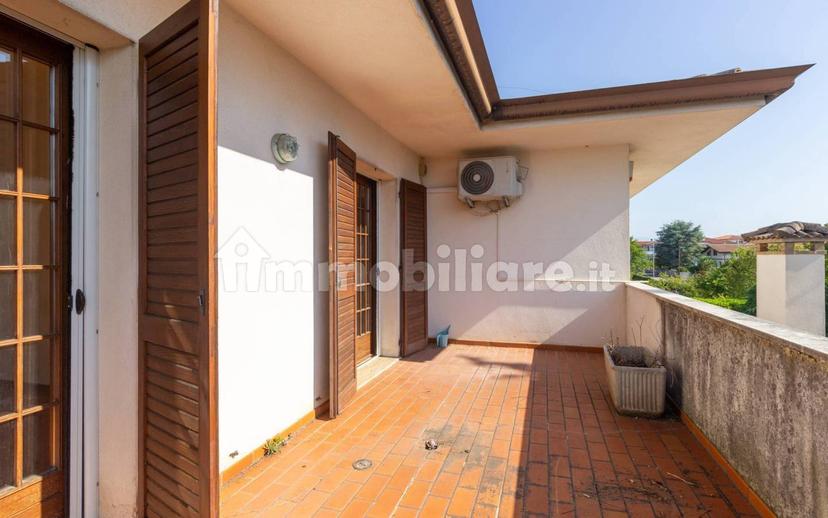 Villa bifamiliare via Mazzini 47/A, Centro, Roveredo in Piano — foto 5 di 58