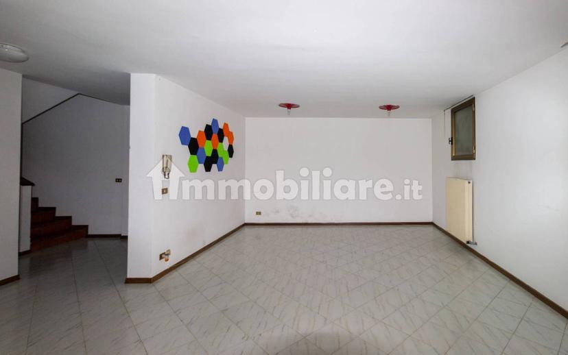 Villa bifamiliare via Mazzini 47/A, Centro, Roveredo in Piano — foto 38 di 58