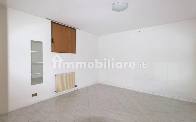 Villa bifamiliare via Mazzini 47/A, Centro, Roveredo in Piano — foto 4 di 58