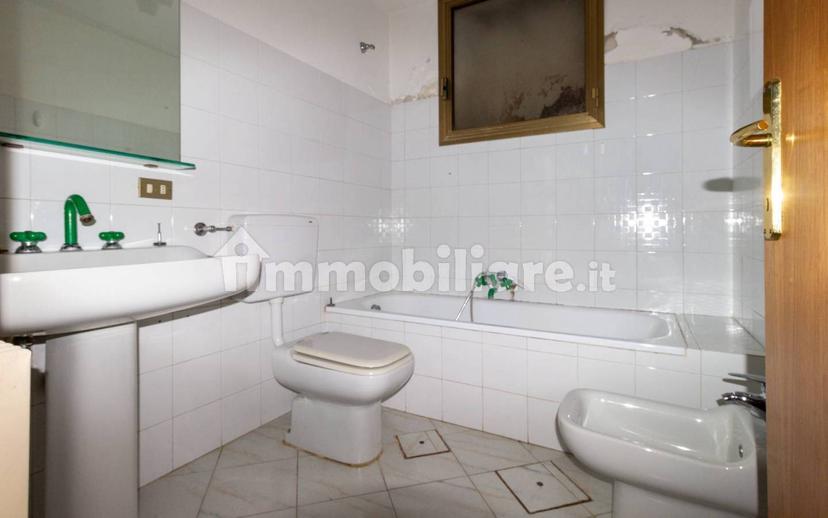 Villa bifamiliare via Mazzini 47/A, Centro, Roveredo in Piano — foto 3 di 58