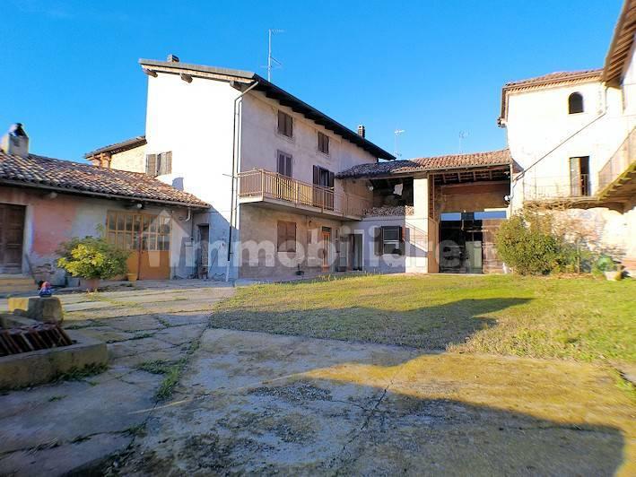 Casale via Roma, Centro, Serralunga di Crea — foto 2 di 24