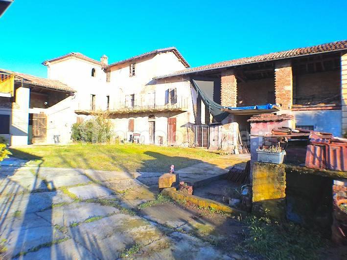 Casale via Roma, Centro, Serralunga di Crea — foto 23 di 24