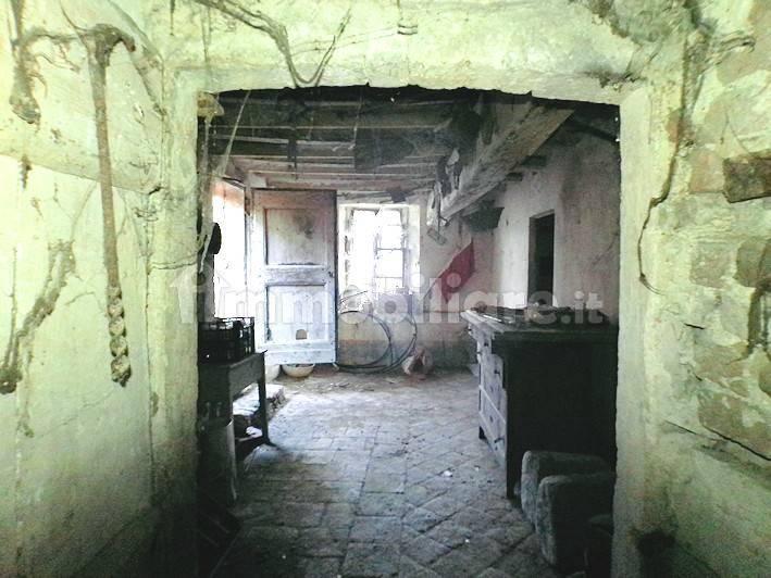 Casale via Roma, Centro, Serralunga di Crea — foto 3 di 24