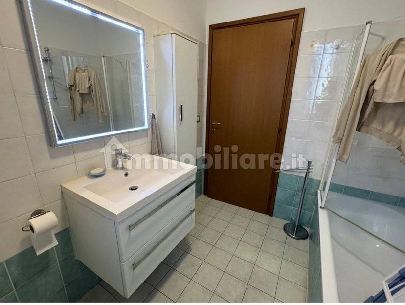 Quadrilocale via Giuseppe Dozza 19, Centro, Ozzano dell'Emilia — foto 44 di 45