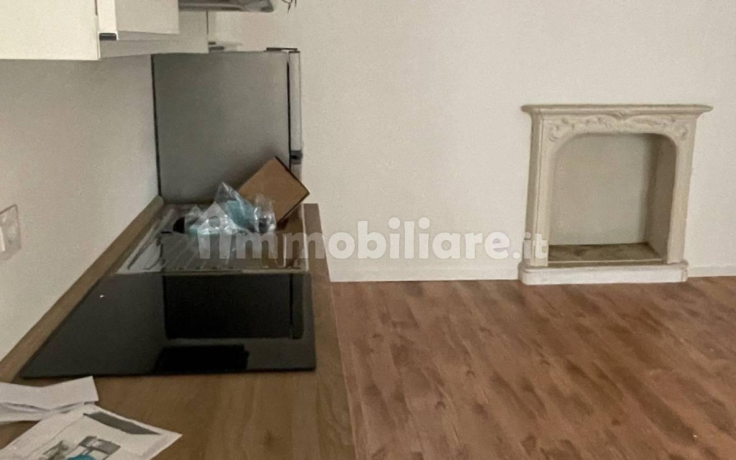 Bilocale via D. Muggetti, Centro, Lesa