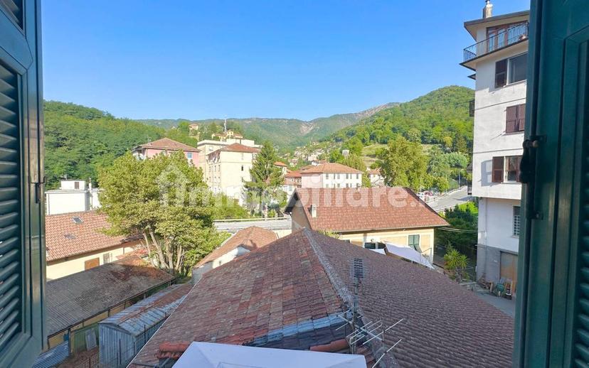 Quadrilocale via Ennio Delmonte, Isoverde, Campomorone — foto 15 di 24