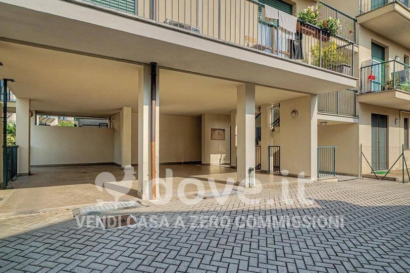 Bilocale via Giovanni Paolo II 168, Centro, Alzate Brianza — foto 2 di 30
