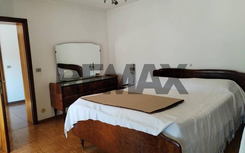 Terratetto unifamiliare 390 m², buono stato, Centro, Santa Giustina — foto 47 di 63