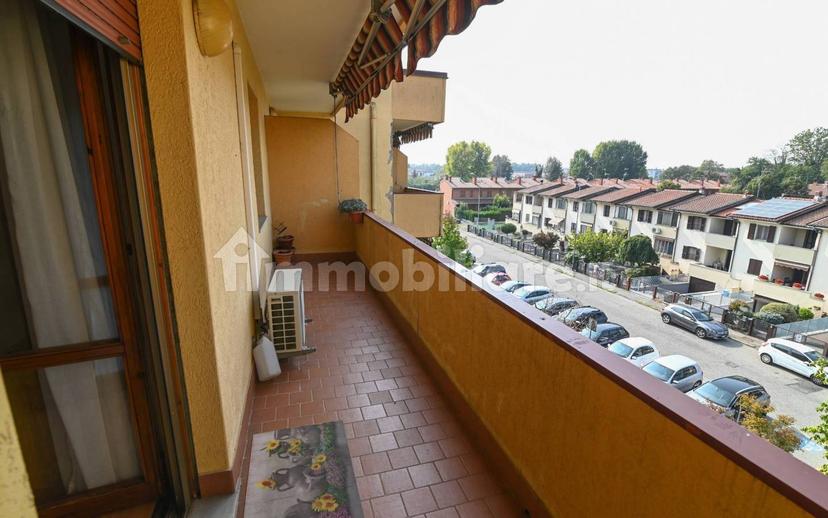 Quadrilocale via Giulio Fraccarolo 6, Centro, San Martino Siccomario — foto 9 di 16