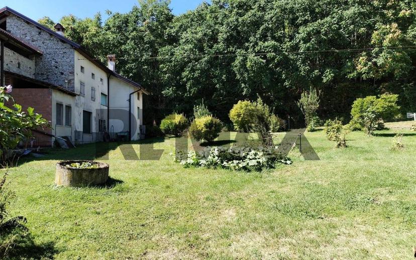 Terratetto unifamiliare 390 m², buono stato, Centro, Santa Giustina — foto 10 di 63