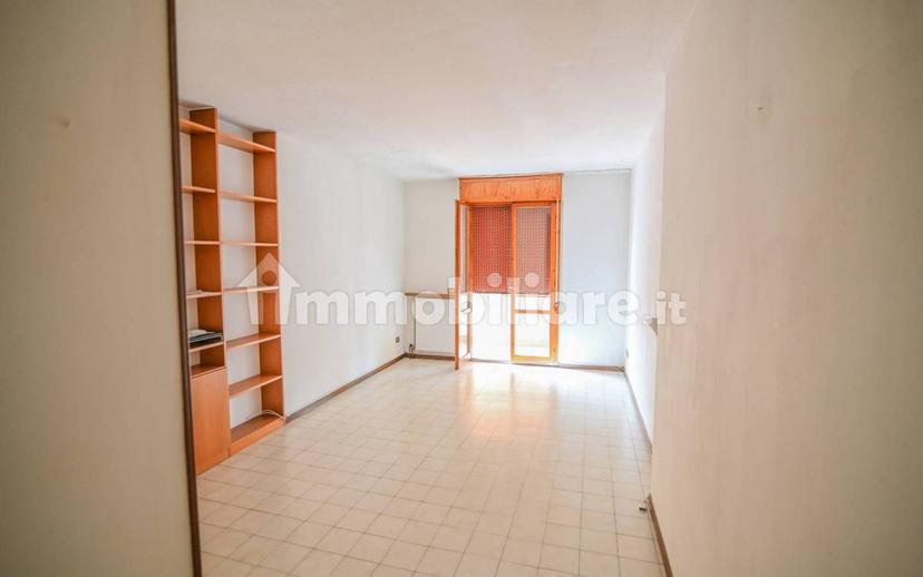 Quadrilocale via Giulio Fraccarolo 6, Centro, San Martino Siccomario — foto 5 di 16