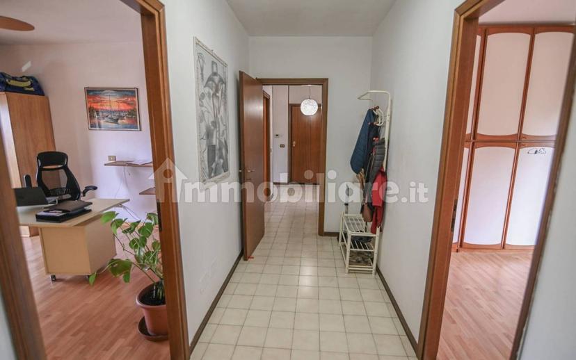 Quadrilocale via Giulio Fraccarolo 6, Centro, San Martino Siccomario — foto 14 di 16