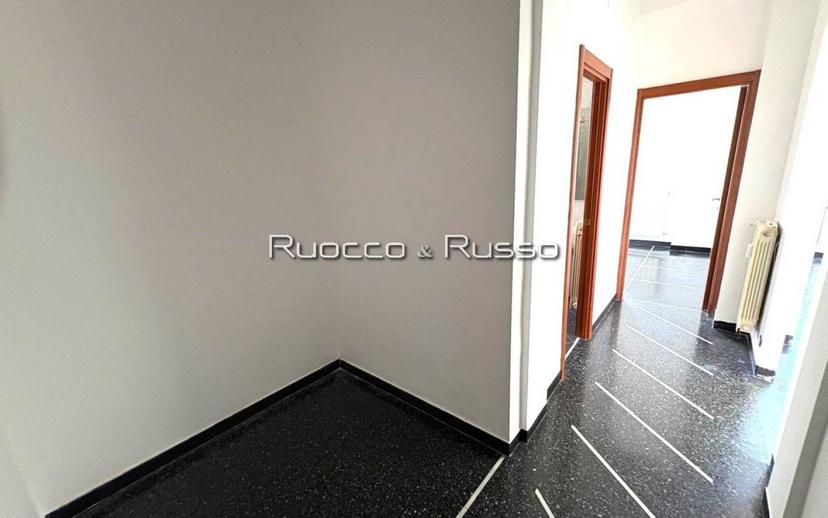 Attico buono stato, 90 m², Marassi, Genova — foto 11 di 25
