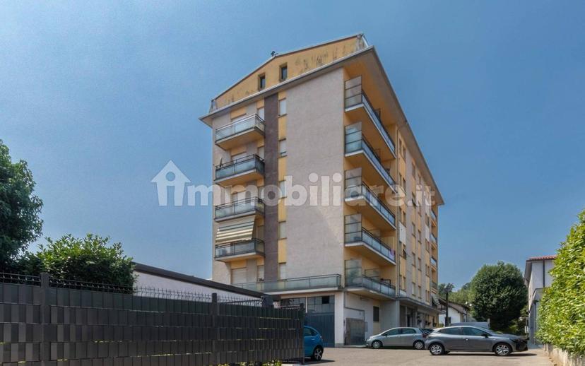 Trilocale via Como 150, Meda — foto 33 di 34