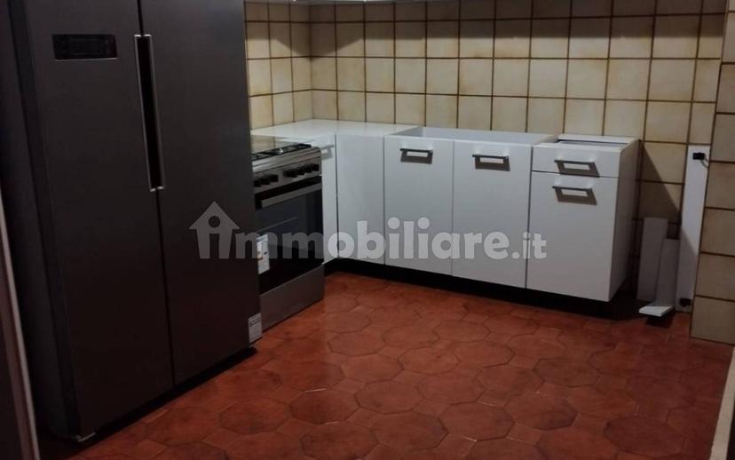Stanza in affitto in appartamento via Lombardia 102, Campobasso — foto 12 di 13