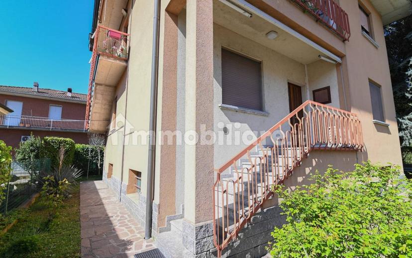 Villa bifamiliare via Verona 1A, Vallone, Pavia — foto 21 di 36