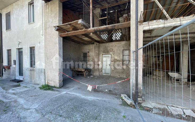 Rustico via Guglielmo Oberdan 42, Centro, Caravaggio — foto 2 di 15