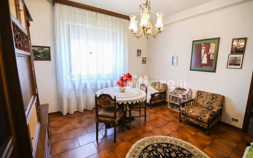 Villa bifamiliare via Verona 1A, Vallone, Pavia — foto 4 di 36