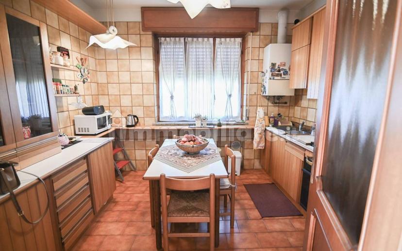 Villa bifamiliare via Verona 1A, Vallone, Pavia — foto 14 di 36