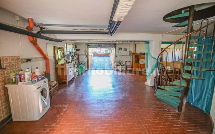 Villa bifamiliare via Verona 1A, Vallone, Pavia — foto 2 di 36
