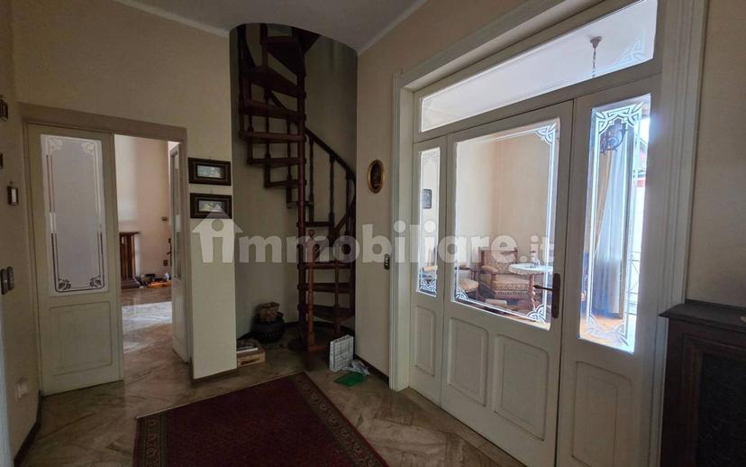 Villa plurifamiliare via Geremia Bonomelli, Centro, Cremona — foto 11 di 31