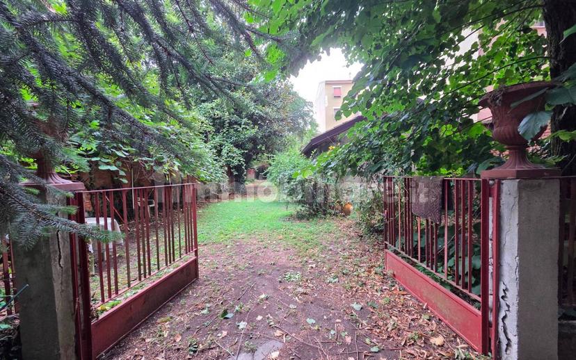 Villa plurifamiliare via Geremia Bonomelli, Centro, Cremona — foto 12 di 31