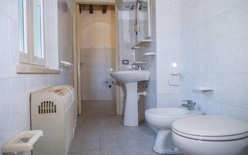 Bilocale via Borgo Nuovo 41, Centro, Todi — foto 15 di 30