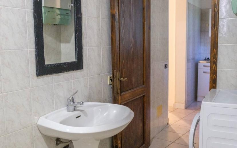 Bilocale via Borgo Nuovo 41, Centro, Todi — foto 24 di 30