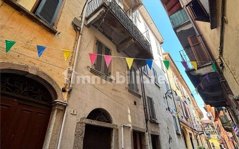 Monolocale buono stato, primo piano, Intra Centro Storico, Verbania — foto 3 di 9