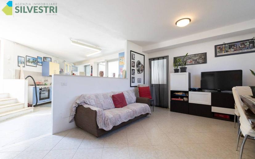 Villa unifamiliare 166 m², Galliate — foto 32 di 56
