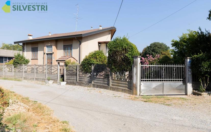Villa unifamiliare 166 m², Galliate — foto 54 di 56