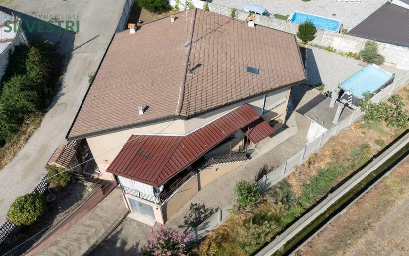 Villa unifamiliare 166 m², Galliate — foto 28 di 56