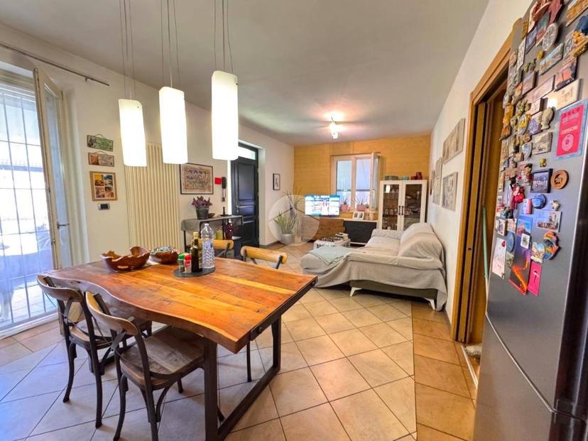Villa bifamiliare via Tonale 6, Scopella, Castel d'Azzano — foto 16 di 28