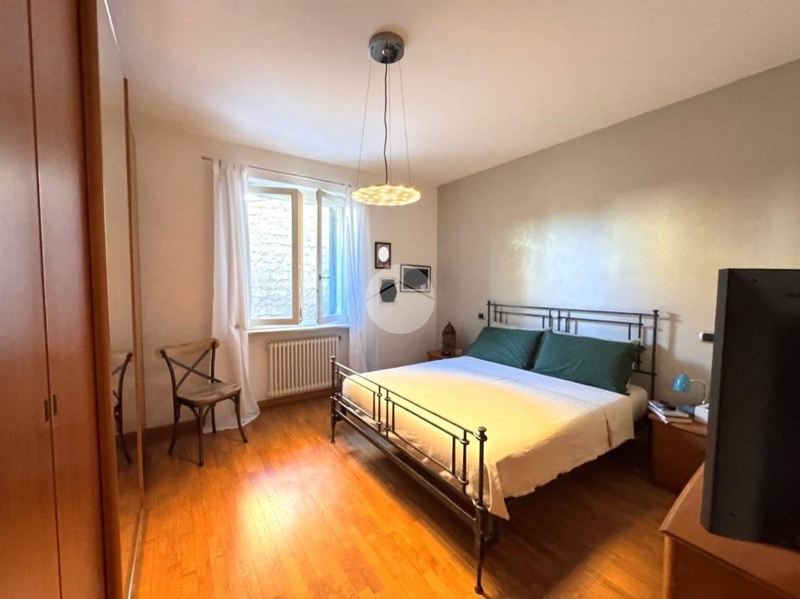 Villa bifamiliare via Tonale 6, Scopella, Castel d'Azzano