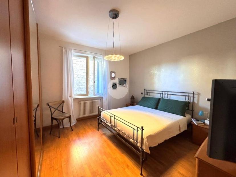 Villa bifamiliare via Tonale 6, Scopella, Castel d'Azzano