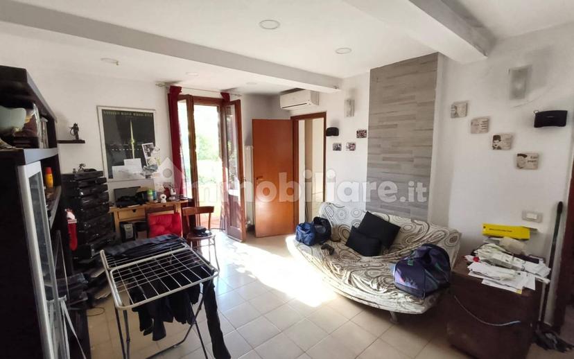 Trilocale via Sinistra Guerro 49, Centro, Castelvetro di Modena — foto 9 di 13