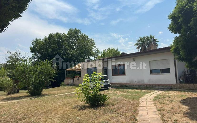 Villa unifamiliare via Strada Statale 7 Appia, 7, Borgo San Michele, Latina — foto 23 di 51