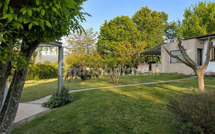 Villa unifamiliare via Strada Statale 7 Appia, 7, Borgo San Michele, Latina — foto 9 di 51