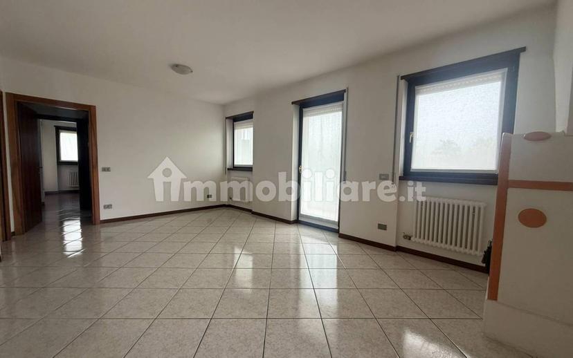 Quadrilocale via dei Forti 9, Muralta - Martignano, Trento — foto 3 di 16