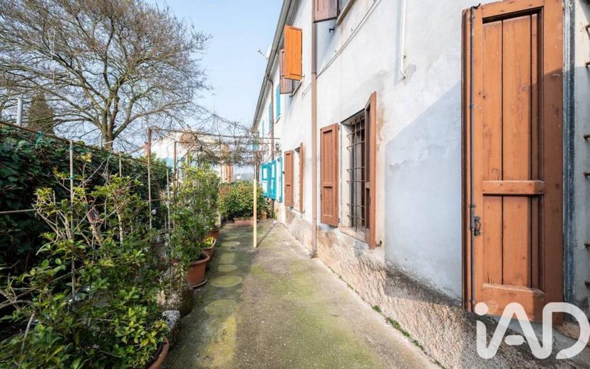 Villa unifamiliare Strada Mantova, Centro, Marmirolo — foto 9 di 30