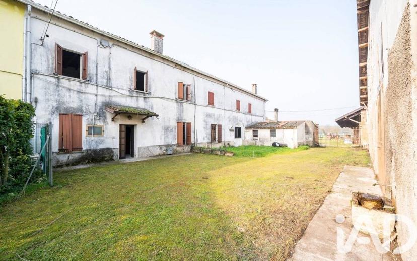 Villa unifamiliare Strada Mantova, Centro, Marmirolo — foto 11 di 30